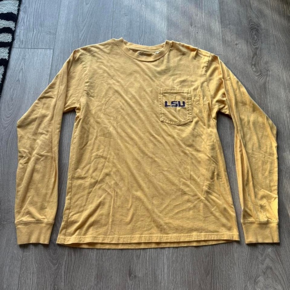 LSU Tigers Long Sleeve Pocket Shirt Men's M Yellow SEC NCAA Louisiana State - Picture 3 of 5